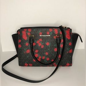 Michael Kors Selma Bag